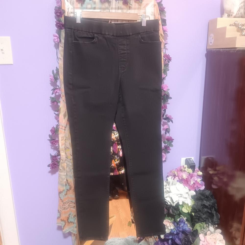 Gloria Vanderbilt Women's Classic Black Skinny Jeans